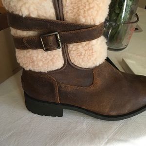 New UGG Blayre boot 9.5